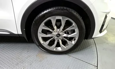 Kia Sorento 2023, 139330 км, за 13207.79 USD