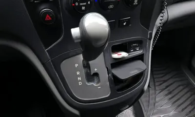 Hyundai Starex 2015, 137095 км, за 6449.51 USD - фото 9