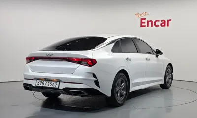 Kia K5 2022, 101746 км, за 9425.99 USD