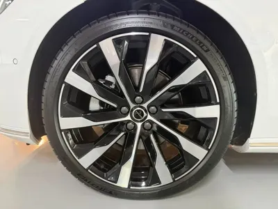 Volvo S90 2026, 630 км, за 38418.95 USD