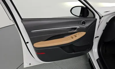 Hyundai Sonata 2022, 60206 км, за 14325.71 USD - фото 24