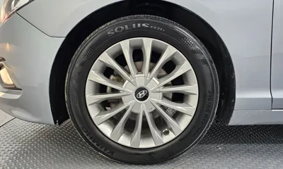 Hyundai Sonata 2016, 145912 км, за 5469.82 USD