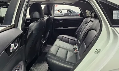 Kia K3 2022, 76110 км, за 15315.6 USD - фото 11