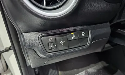 Kia K3 2022, 76110 км, за 15315.6 USD - фото 20