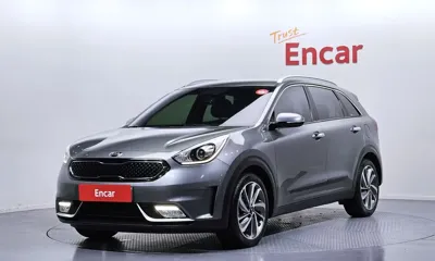 Kia Niro · 2017 год