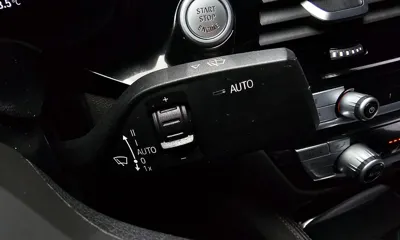 BMW 5-Series 2021, 128493 км, за 22909.28 USD - фото 16