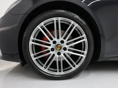 Porsche Panamera 2022, 35000 км, за 77340.09 USD