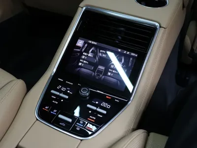 Porsche Panamera 2022, 35000 км, за 77340.09 USD - фото 7