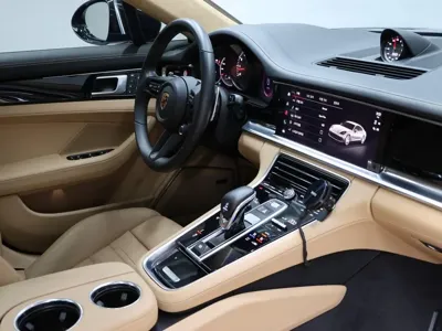 Porsche Panamera 2022, 35000 км, за 77340.09 USD - фото 18