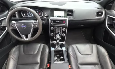 Volvo V60 2016, 123905 км, за 6440.29 USD - фото 7