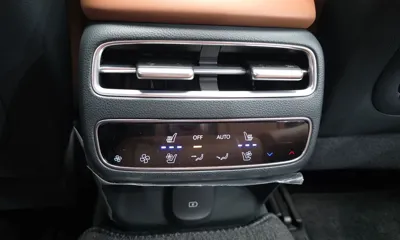 Genesis GV70 2025, 2408 км, за 34136.83 USD - фото 20