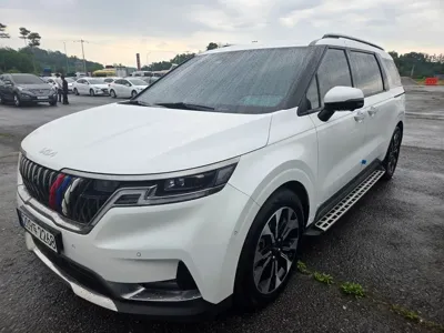 Kia Canival 2023, 110717 км, за 21031.54 USD