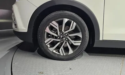 KG_Mobility_Ssangyong TIBOLI 2018, 50925 км, за 7605.8 USD