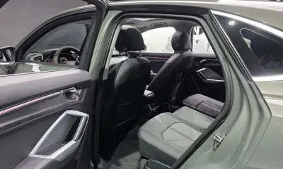 Audi Q3 2023, 55309 км, за 34724.96 USD - фото 11