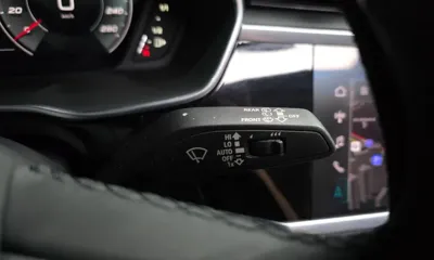 Audi Q3 2023, 55309 км, за 34724.96 USD - фото 28