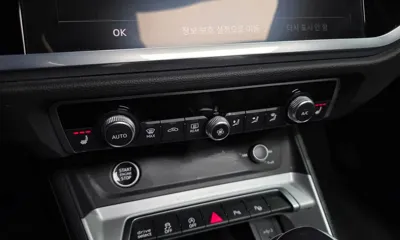Audi Q3 2023, 55309 км, за 34724.96 USD - фото 31