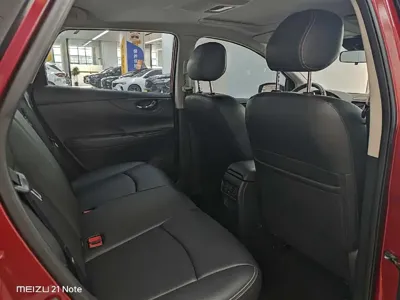 Nissan Tiida 2021, 38000 км, за 7916.27 USD - фото 10