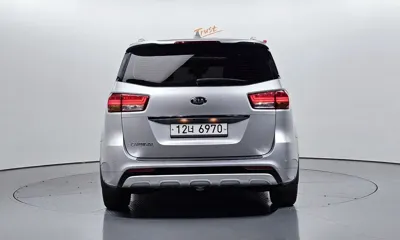 Kia Canival 2015, 178048 км, за 5313.98 USD
