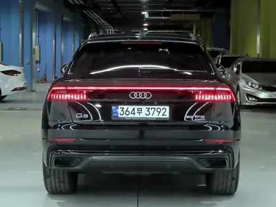 Audi Q8 2023, 55177 км, за 47064.92 USD - фото 4