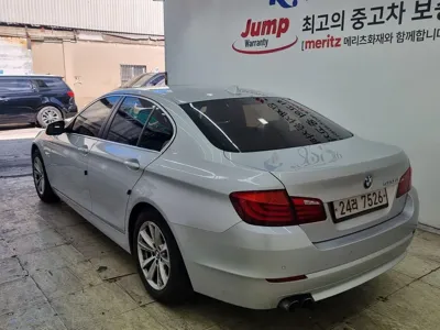 BMW 5-Series 2011, 143503 км, за 4096.46 USD