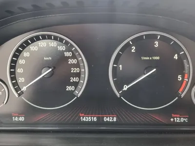 BMW 5-Series 2011, 143503 км, за 4096.46 USD