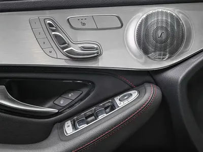 Mercedes-Benz GLC Coupe AMG 2020, 55000 км, за 35067.52 USD - фото 11