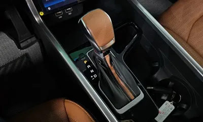 KG_Mobility_Ssangyong Torres 2023, 27866 км, за 14918.57 USD - фото 9