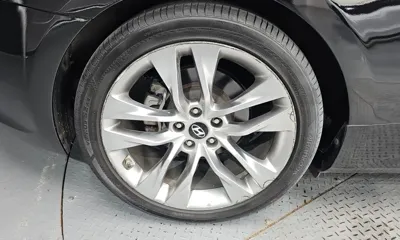 Hyundai Genesis 2012, 73730 км, за 6514.66 USD