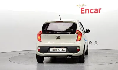 Kia Morning 2013, 135857 км, за 1950.2 USD