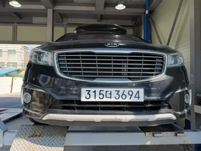Kia Canival · 2017 год