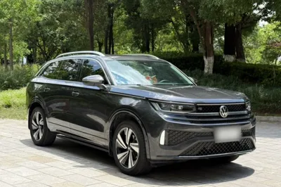 Volkswagen Tavendor 2023, 50500 км, за 26267 USD