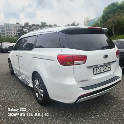 Kia Canival 2016, 153070 км, за 7361.57 USD