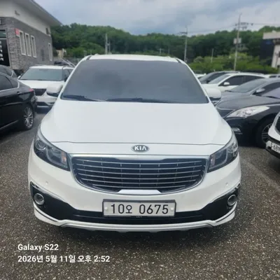 Kia Canival 2016, 153070 км, за 7361.57 USD