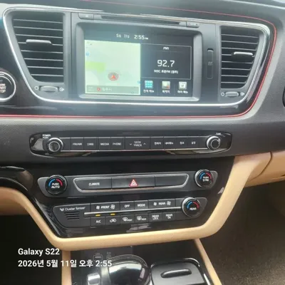 Kia Canival 2016, 153070 км, за 7351.03 USD - фото 15