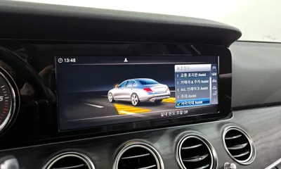 Mercedes-Benz E-Class 2017, 61892 км, за 13418.84 USD - фото 16