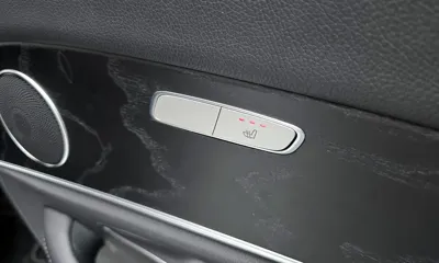 Mercedes-Benz E-Class 2017, 61892 км, за 13418.84 USD - фото 19