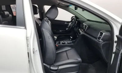 Kia Sportage 2018, 57457 км, за 10353.99 USD - фото 26