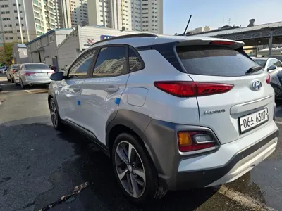 Hyundai Kona 2018, 87000 км, за 7811.47 USD