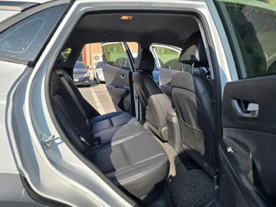 Hyundai Kona 2018, 87000 км, за 7811.47 USD - фото 12