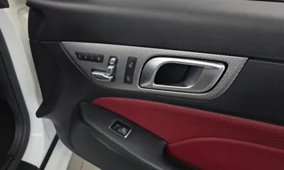 Mercedes-Benz SLC-Class 2017, 81777 км, за 17127.04 USD - фото 16