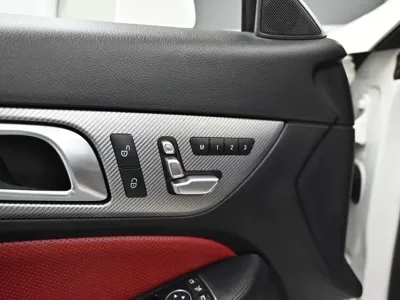 Mercedes-Benz SLC-Class 2017, 81777 км, за 17127.04 USD - фото 34