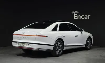 Hyundai Grandeur 2023, 18203 км, за 21693.82 USD