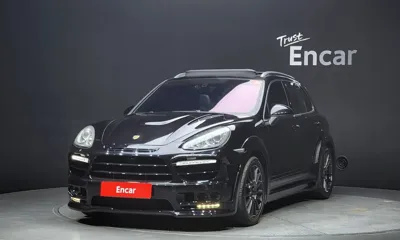 Porsche Cayenne · 2011 год