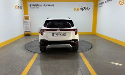Kia Seltos 2023, 79521 км, за 14560.29 USD