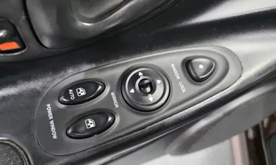 Hyundai Tiburon 1996, 201927 км, за 5618.72 USD - фото 14