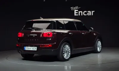 MINI Clubman 2019, 50552 км, за 10245.91 USD