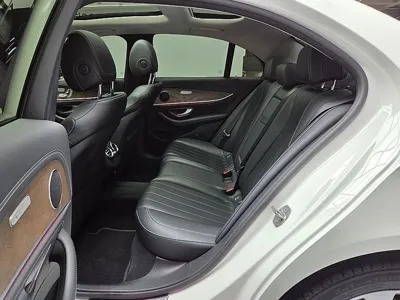 Mercedes-Benz E-Class 2017, 115446 км, за 14385.18 USD - фото 14