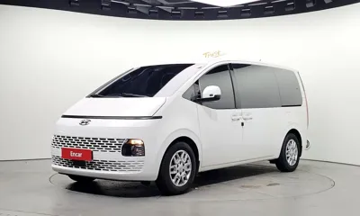 Hyundai Staria · 2022 год