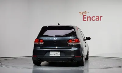 Volkswagen Golf 2010, 145079 км, за 5016.29 USD