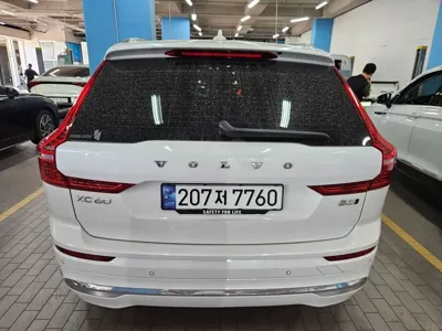 Volvo XC60 2024, 34099 км, за 32493.11 USD